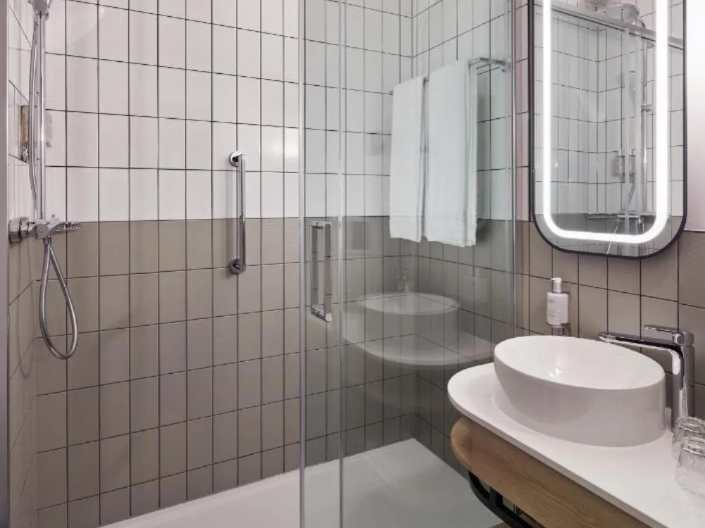 badkamer | Leonardo Hotel Dublin Parnell Street